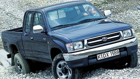 Toyota Hilux IV (RZN)