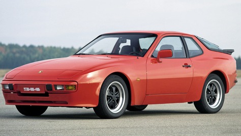 Porsche 944