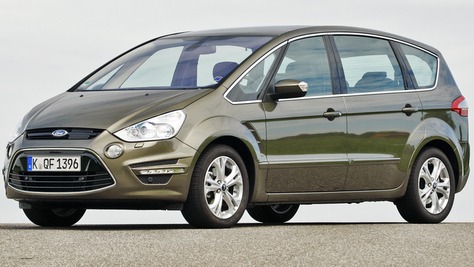 Ford s max i