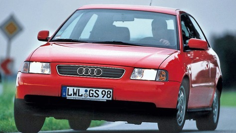 Audi 8L
