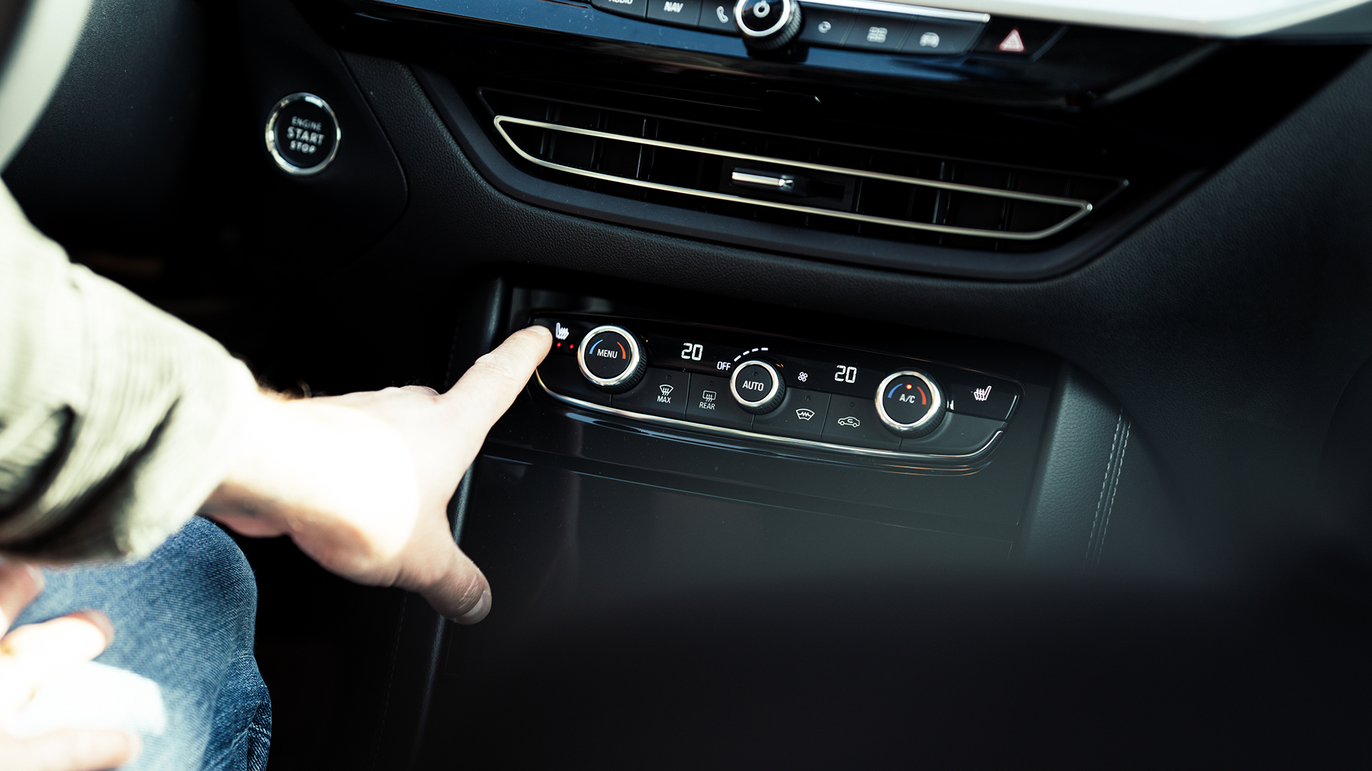 Opel Grandland Hybrid4